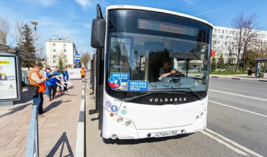 Linienbusfahrer – Pflichten bei dem Anfahren einer Haltestelle